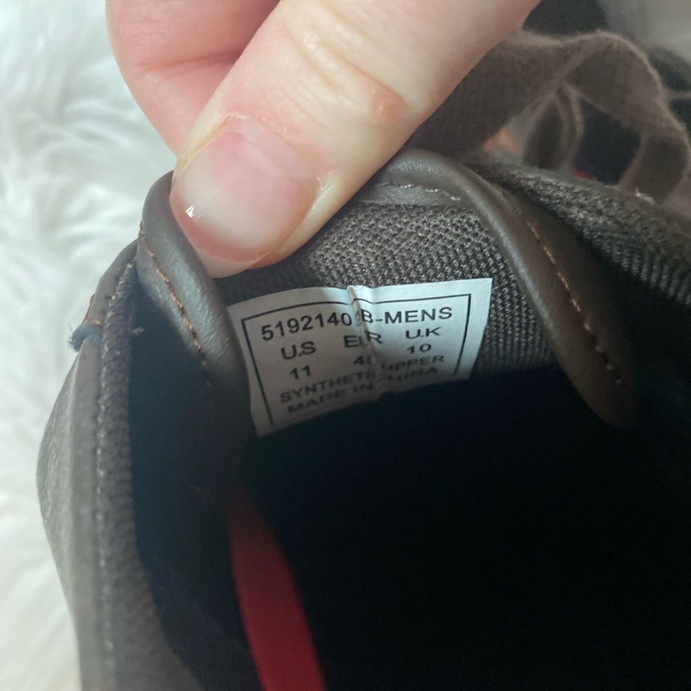 MENS LEVI SHOES SIZE 11 - Picture 3 of 4